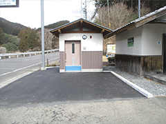 トイレ全景