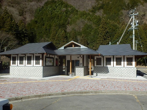 トイレ全景